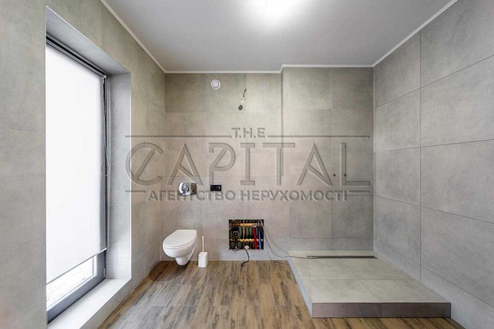 Продаж Дуплекс, Солом'янський район, пл. Шевченка, 180 м2