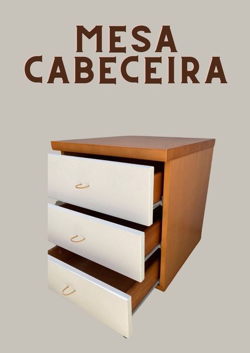 Mesa de Cabeceira com rodinhas