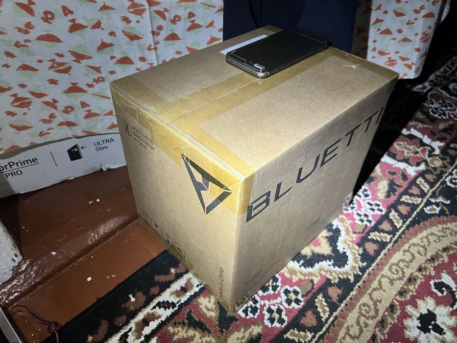 Зарядна станція BLUETTI EB3A 600w 268Wh нова на гарантій без роботи