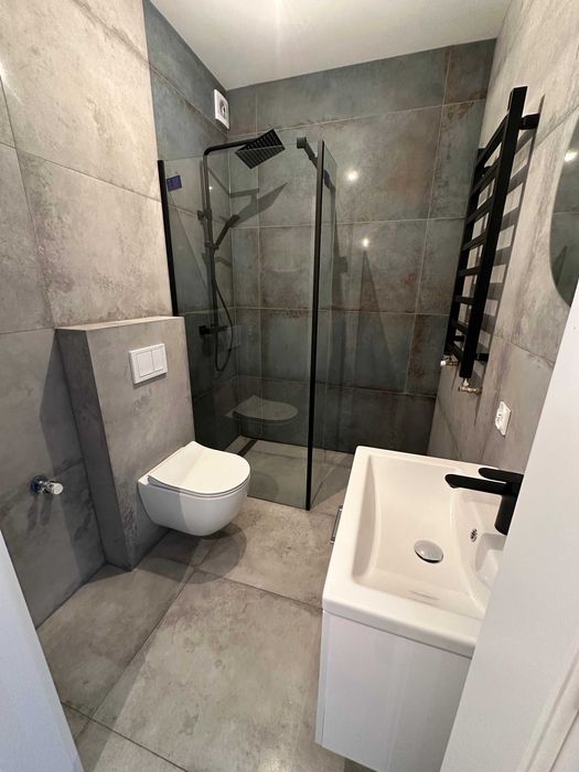 Mieszkanie dwupokojowe z wykończoną łazienką i dużym tarasem, 40 m2