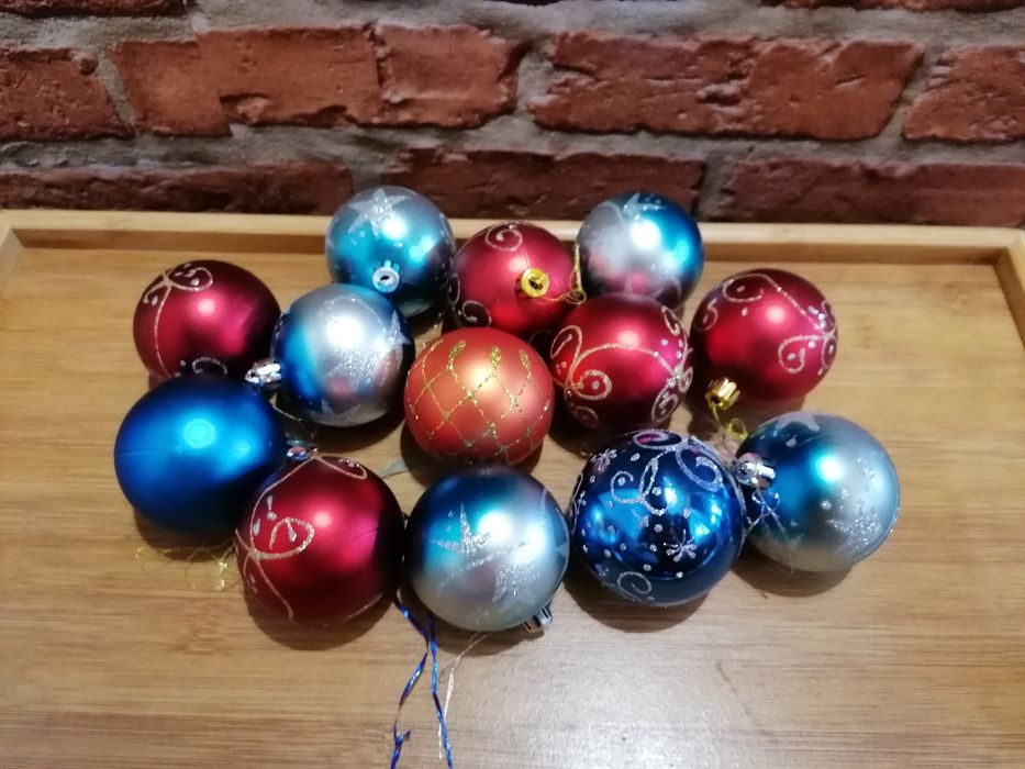 Новорічні ялинкові іграшки на Подарунок