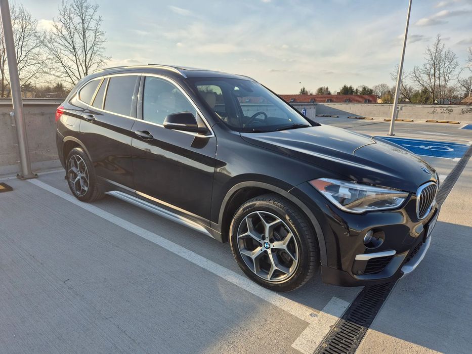 BMW X1 niski przebieg, automat, AWD, skóry, panorma, koła 18"