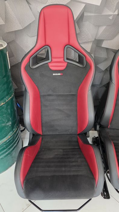 Продам сидіння салон ковші крісла Recaro Nismo Nissan GT-R gtr 370 350