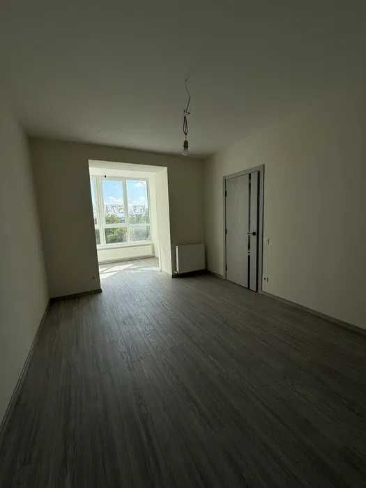 Новий Ремонт 1-кімн 3й пов., 40 кв.м. р-н Коновальця 7хв. ЦЕНТР_48999$