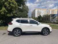 Продам свою машину Nissan Rogue 2019 год