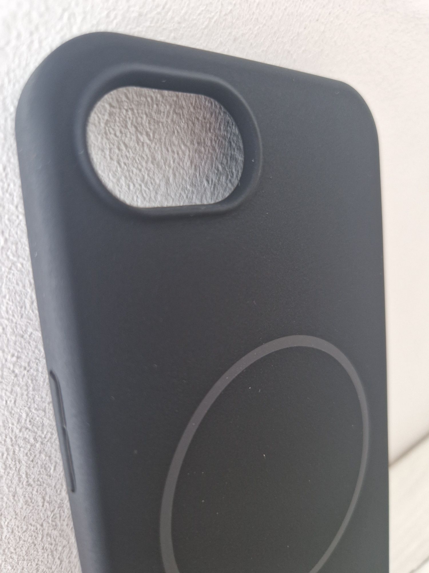 Magsafe Slim Silicone do Iphone 16e czarny