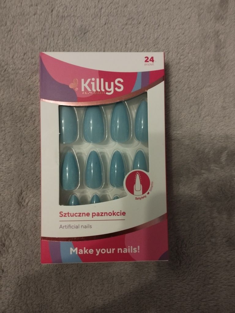 Sztuczne paznokcie