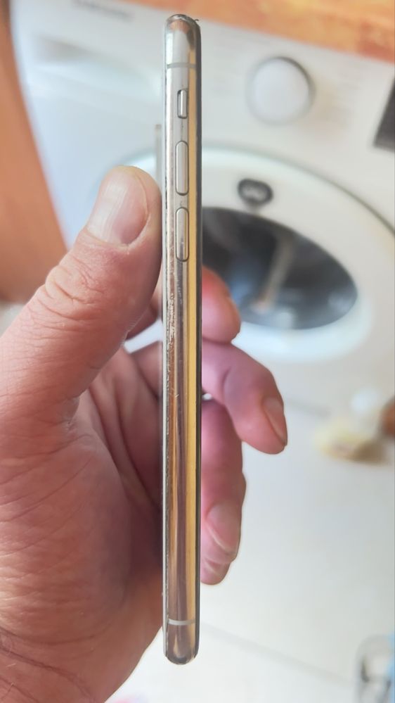 iPhone XS 64gb білий