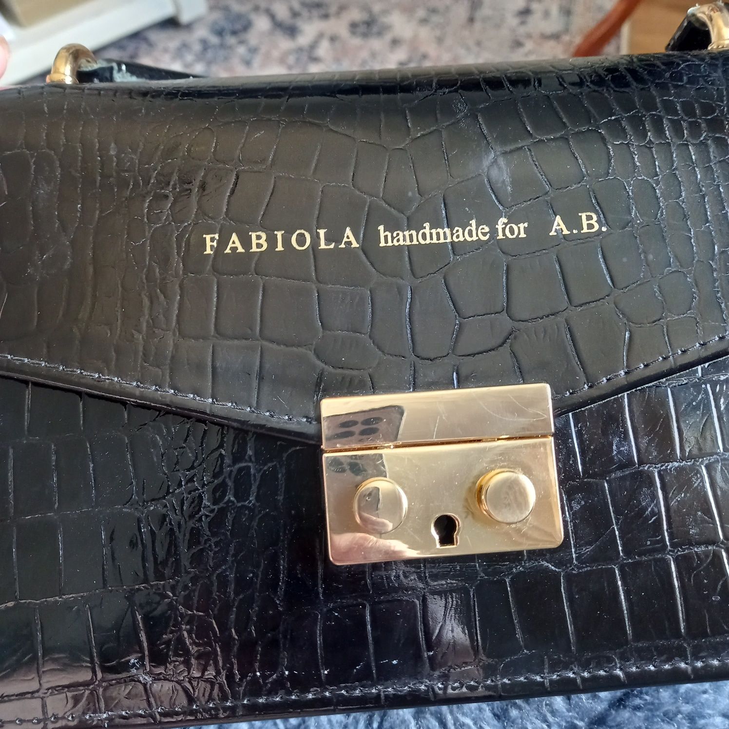 Skórzana torebka firmy Fabiola