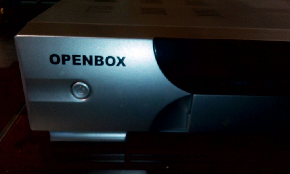 Спутниковый тюнер OPENBOX AF-8100CI