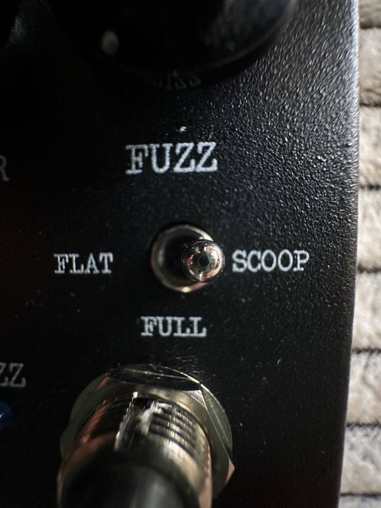 Keeley Dark Side V2 - multiefekt