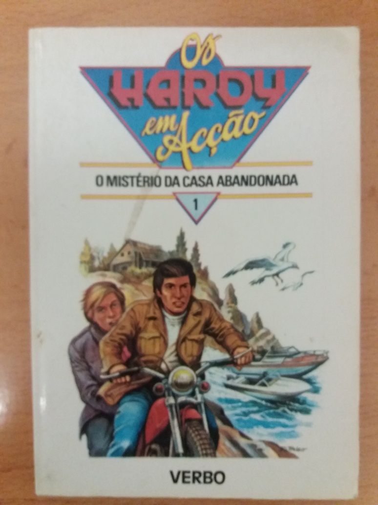 Livro "Os Hardy em acção"