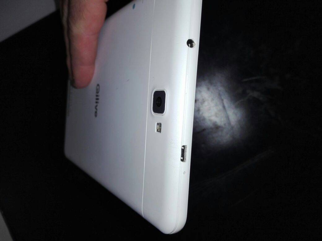 Tablet qilive branco para peças