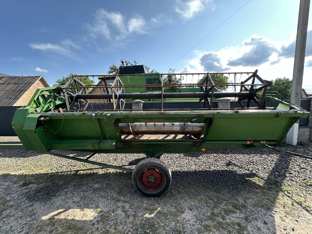 Комбайн john deere 1075 Hydro/4
