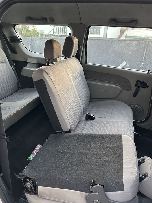 Dacia logan MCV 1.5 dci sete lugares
