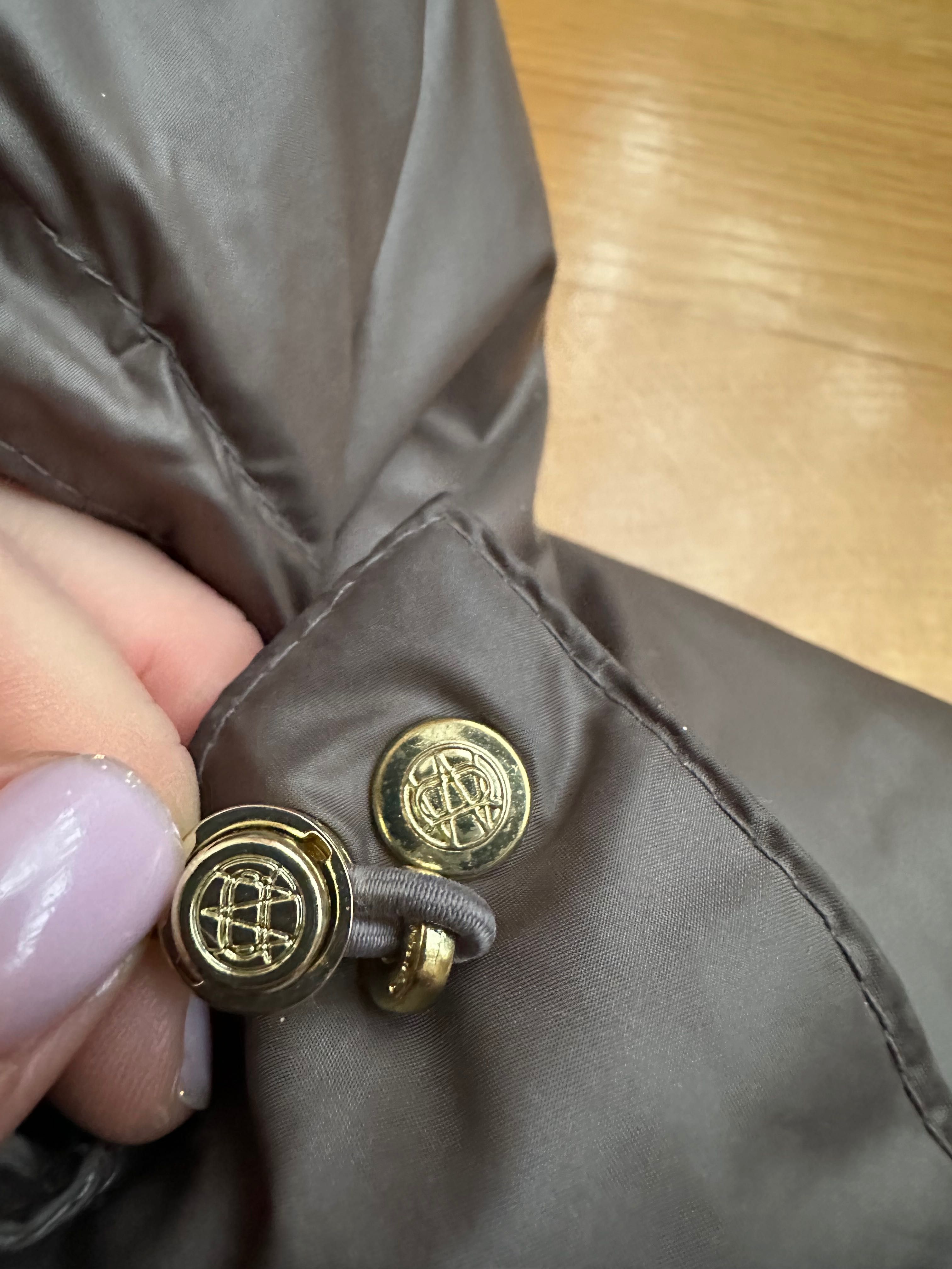 Продам пуховик Massimo dutti