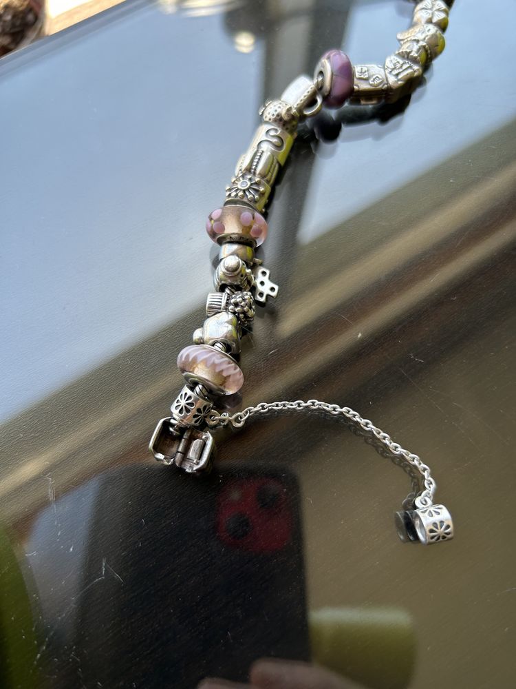 Pulseira Pandora toda original, 500,00€ sem portes de envio