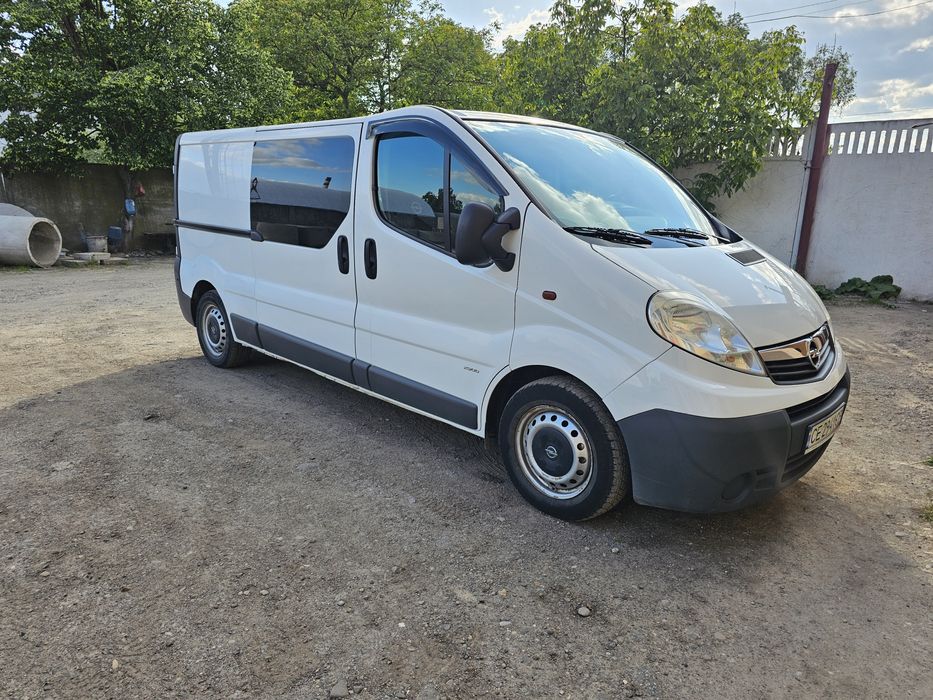 Продам Opel Vivaro