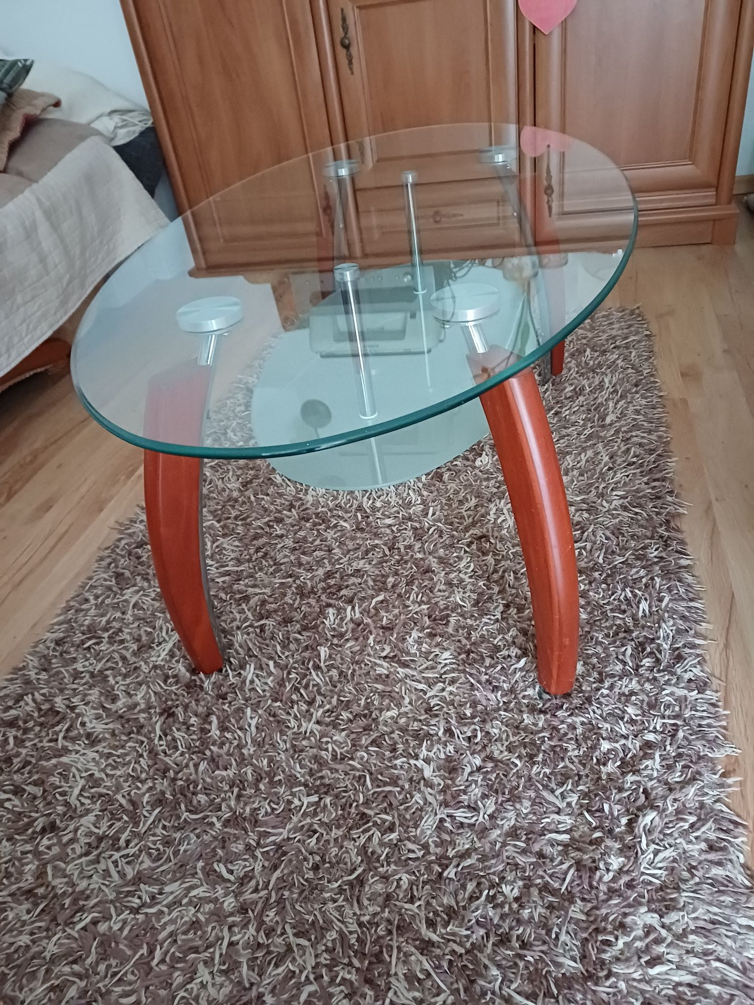 Stolik kawowy, blat szklany