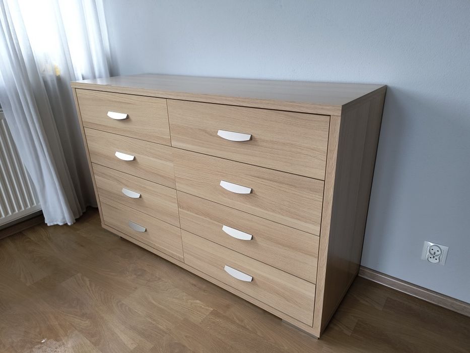 Łóżko 160x200 + stelaż + panele ścienne + 2 szafki nocne + komoda