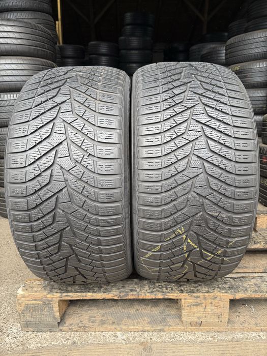 Зимові шини 285/35 R21 Yokohama BluEarth Winter V905 2шт. 2022