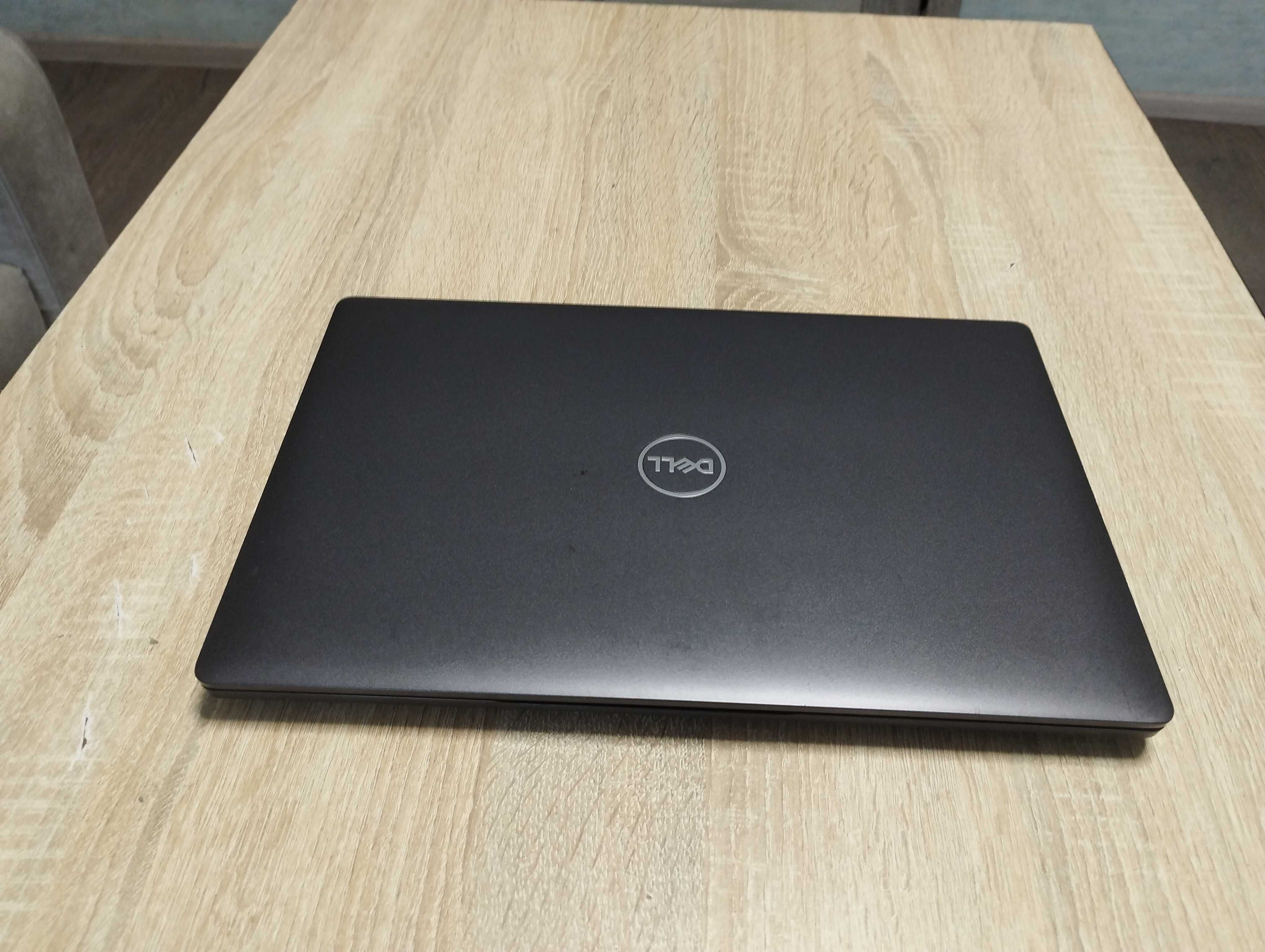 Ноутбук Dell Latitude 5400,8 Ядер i5-8365U,ОЗУ DDR4 8GB,SSD 256GB США