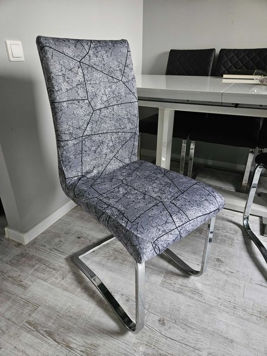Pokrowce na krzesła elastyczne 4 sztuki wzór szary