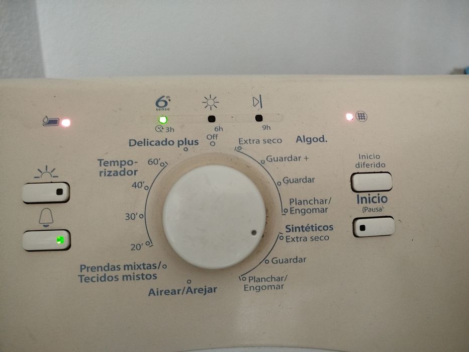 Máquina de secar  roupa