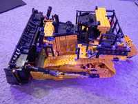 LEGO technic 42131 CAT D11