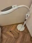 Lampa lupa kosmetyczna pedicure