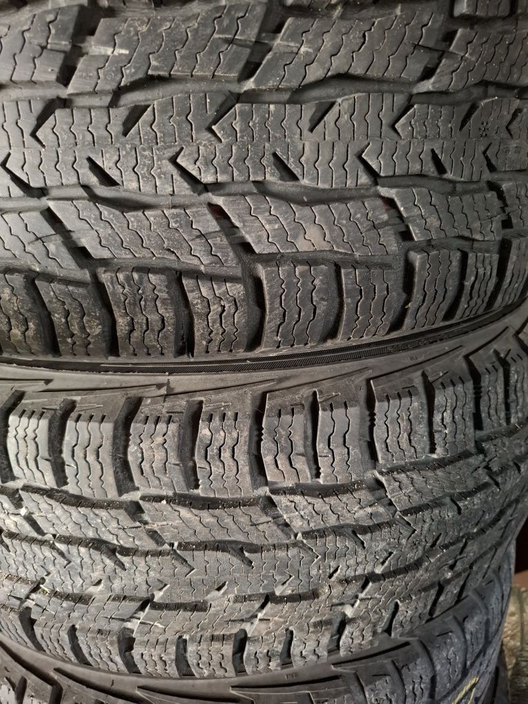 Sprzedam opony zimowe 195 / 60 R16C