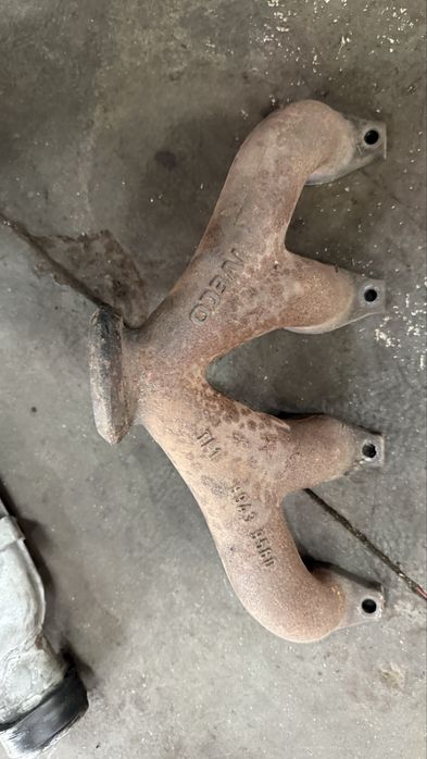 Coletor de escape Iveco 35.12 2.5 td ano 1998