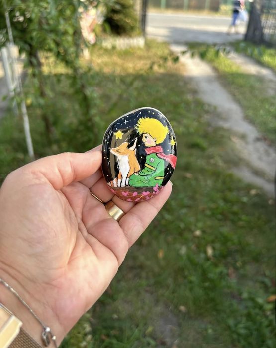 Kamyk kamien z motywem malego ksiecia