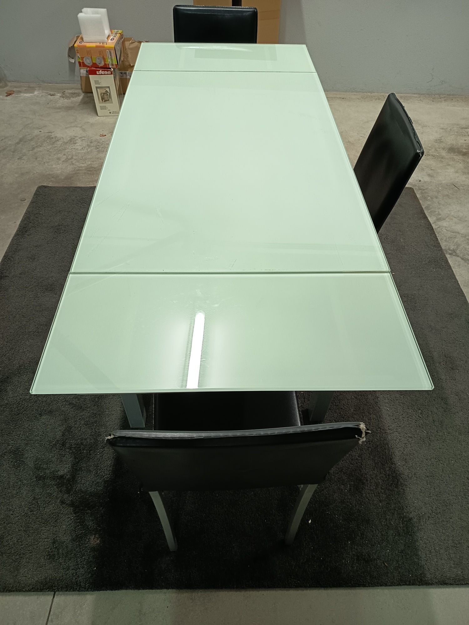 Mesa cozinha extensível em vidro
