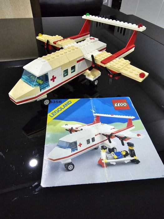 Lego rescue plane 1988