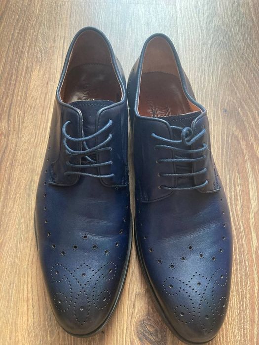 Продам туфли оксфорды мужские Vitto Rossi темно-синие.