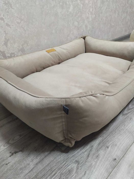Лежак для собак Harley and Cho Dreamer 90х60 см з бортами беж