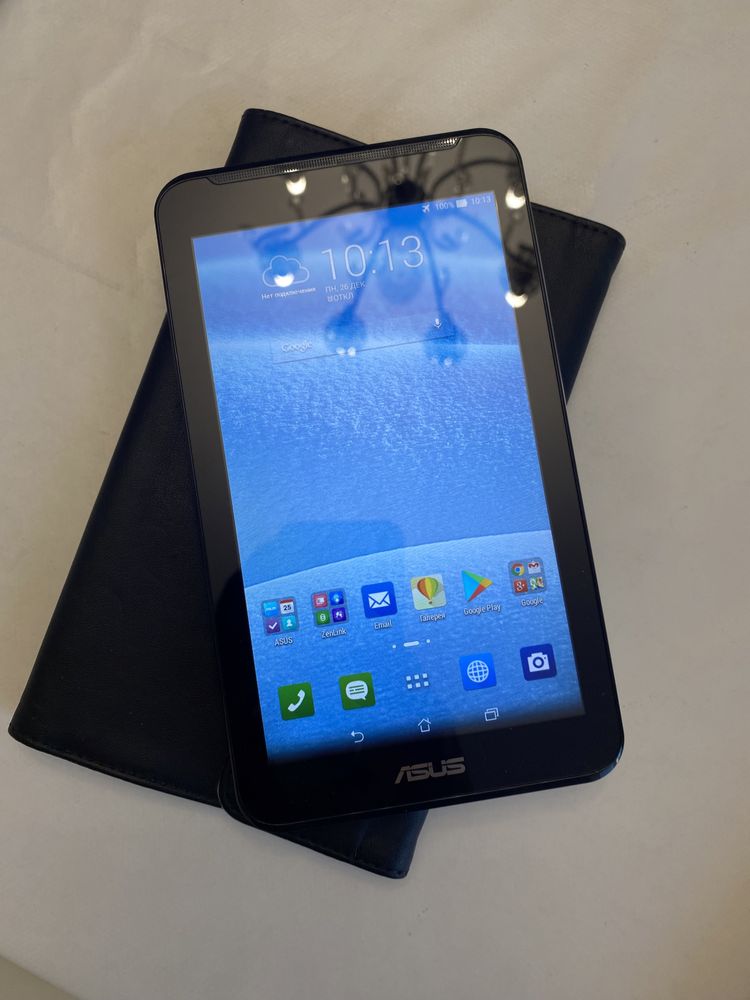 Планшет смартфон ASUS ZenFone Tablet 8”