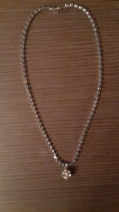 Ожерелье з шаром