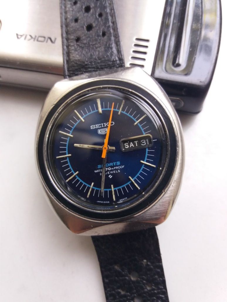 Seiko 5 Sports automatic Diver .