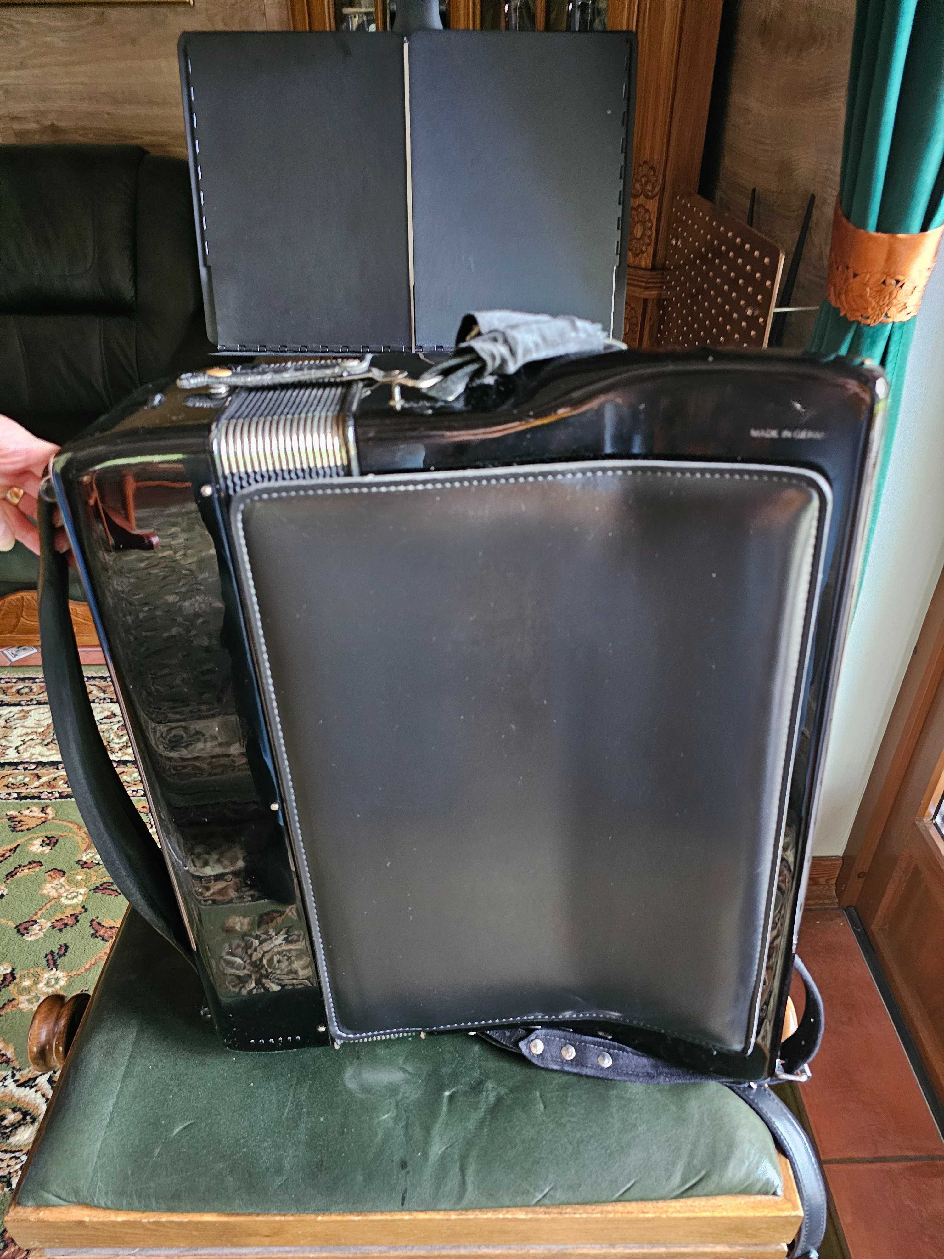 Akordeon Hohner Cassotto II 120 bas