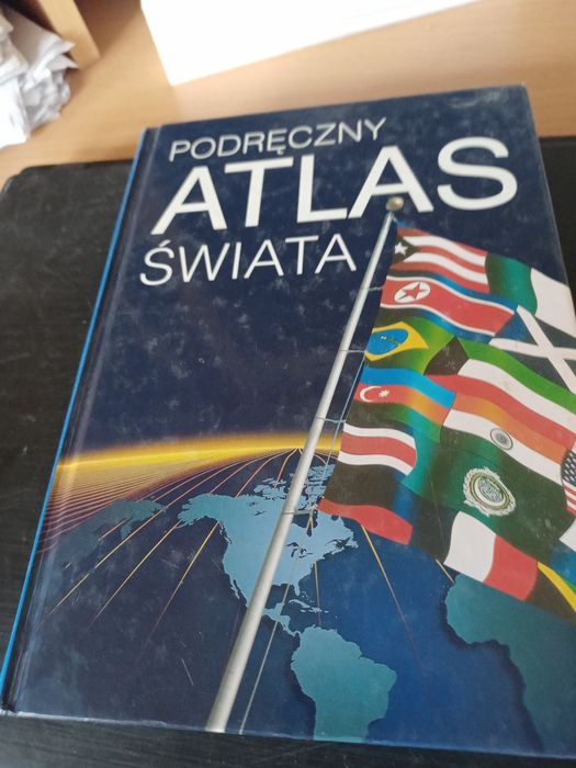 Atlas podręczny świata