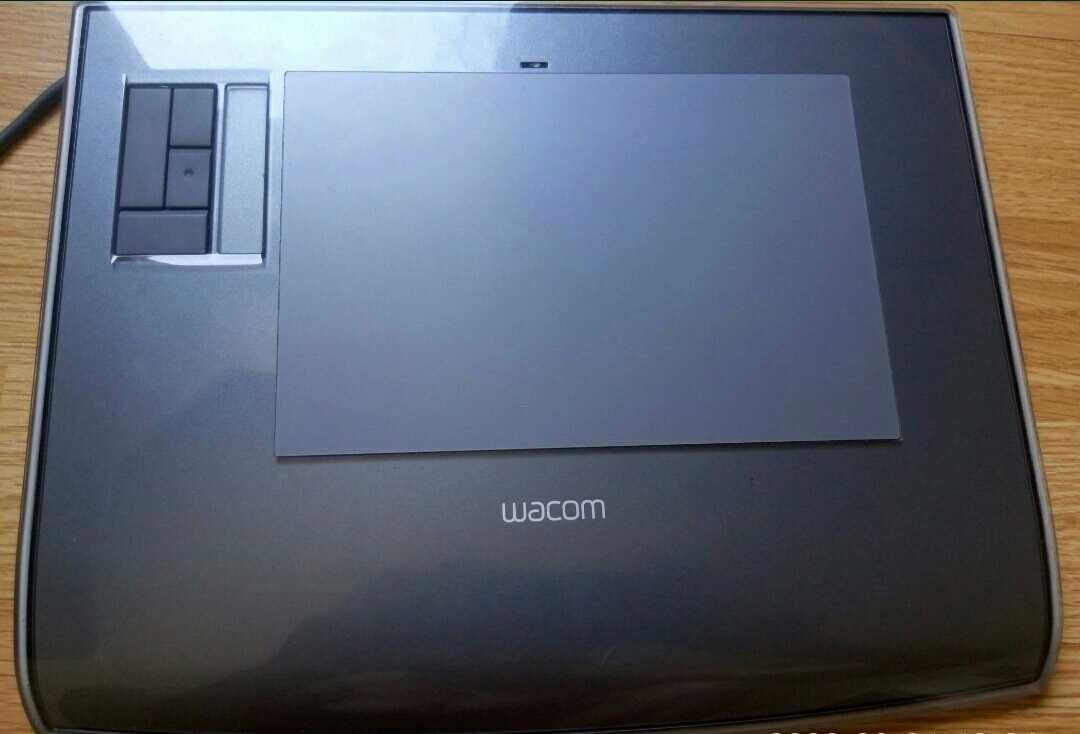 Графический планшет Wacom