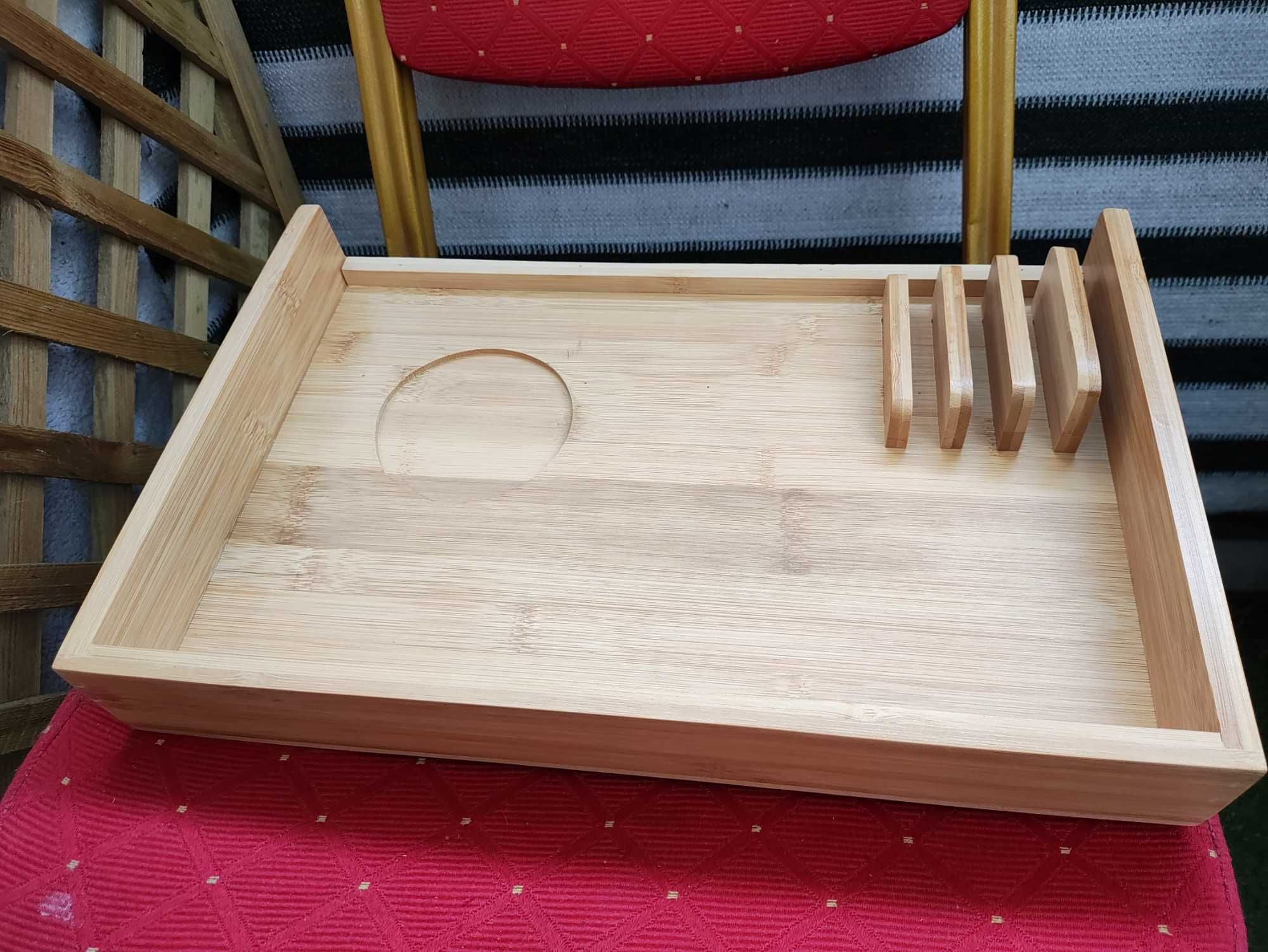 Stolik Drewniany z drewna przyłóżkowy do łóżka stół stolik pod laptop
