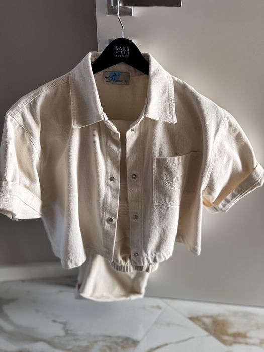 Ace est костюм (можно отдельно)