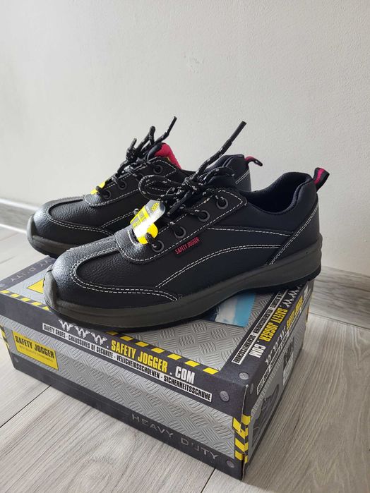 Robocze buty z blachą, nowe, safety jogger, Bestgirl S3