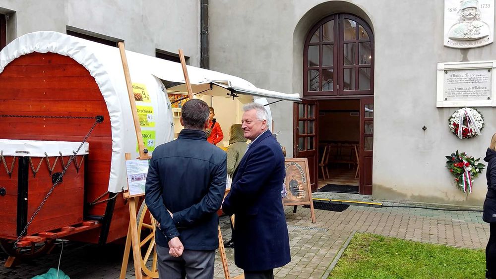 Do wynajęcia jako punkt handlowy lub usługowy