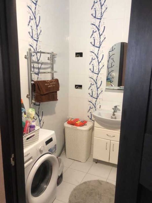 Продам 2 комн кв 65 м2 Новострой Ремонт Мебель метро Индустриальная OA