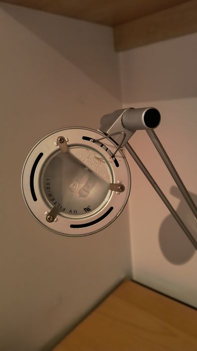 Lampka biurkowa Ikea z 2000 r.