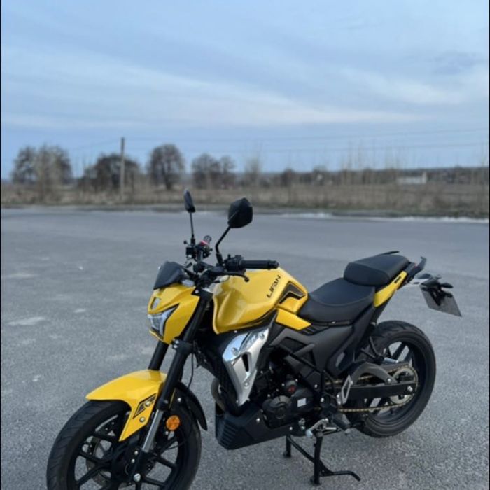 Мотоцикл Lifan SR 220